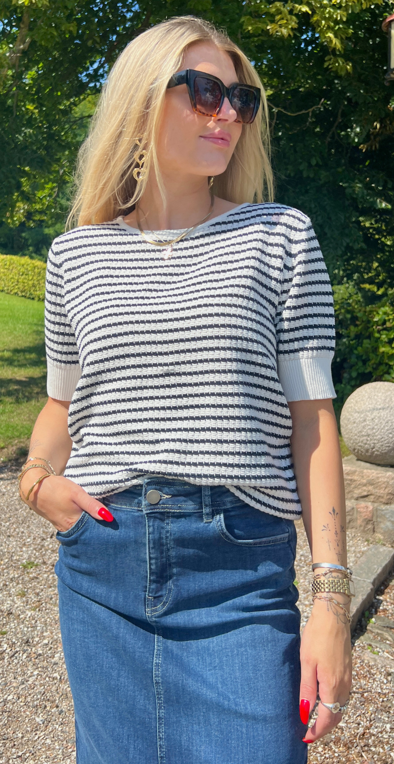 Dodo pullover med striber off-white w. navy
