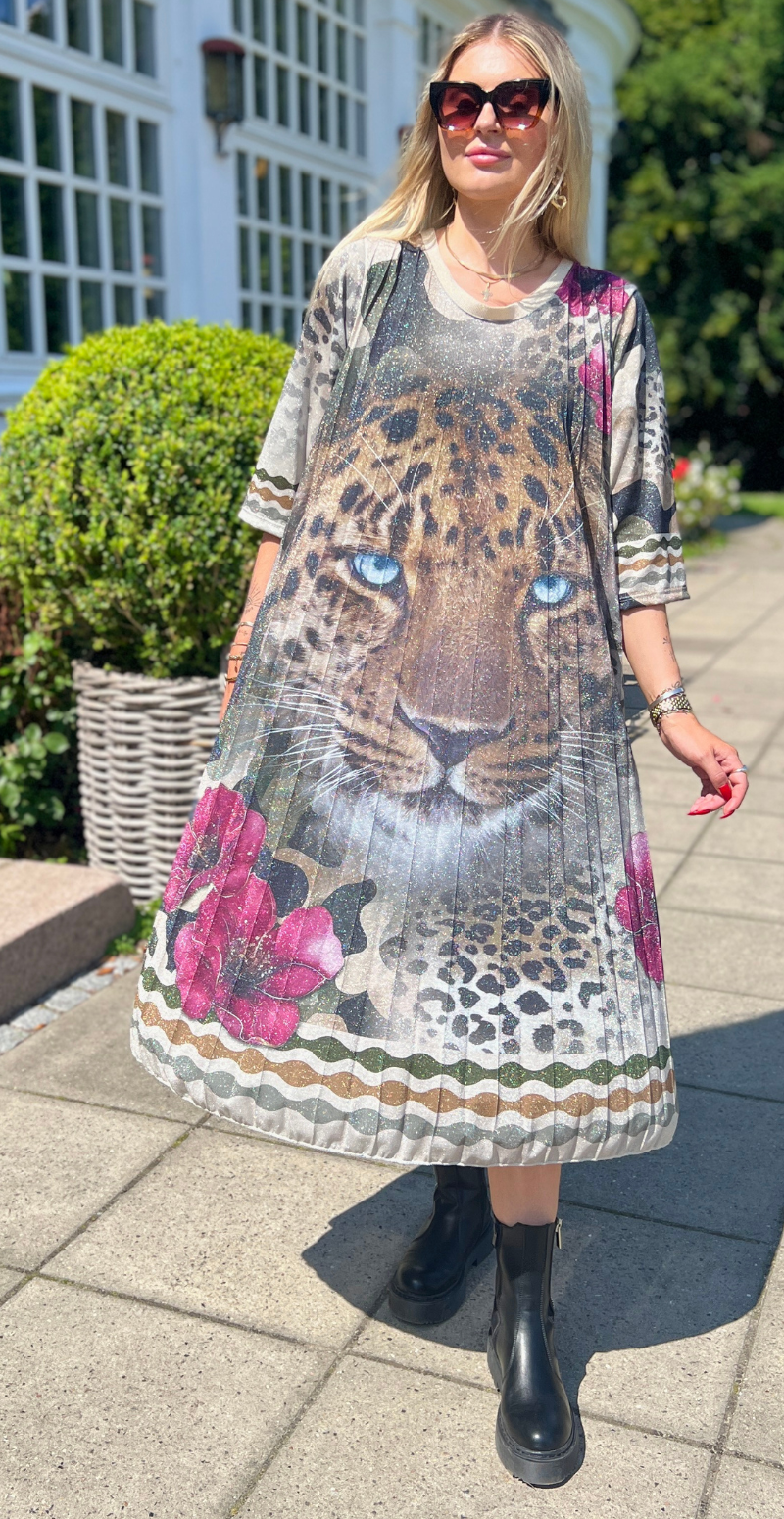 Luna plisseret strikkjole med print leopard LikeLondon