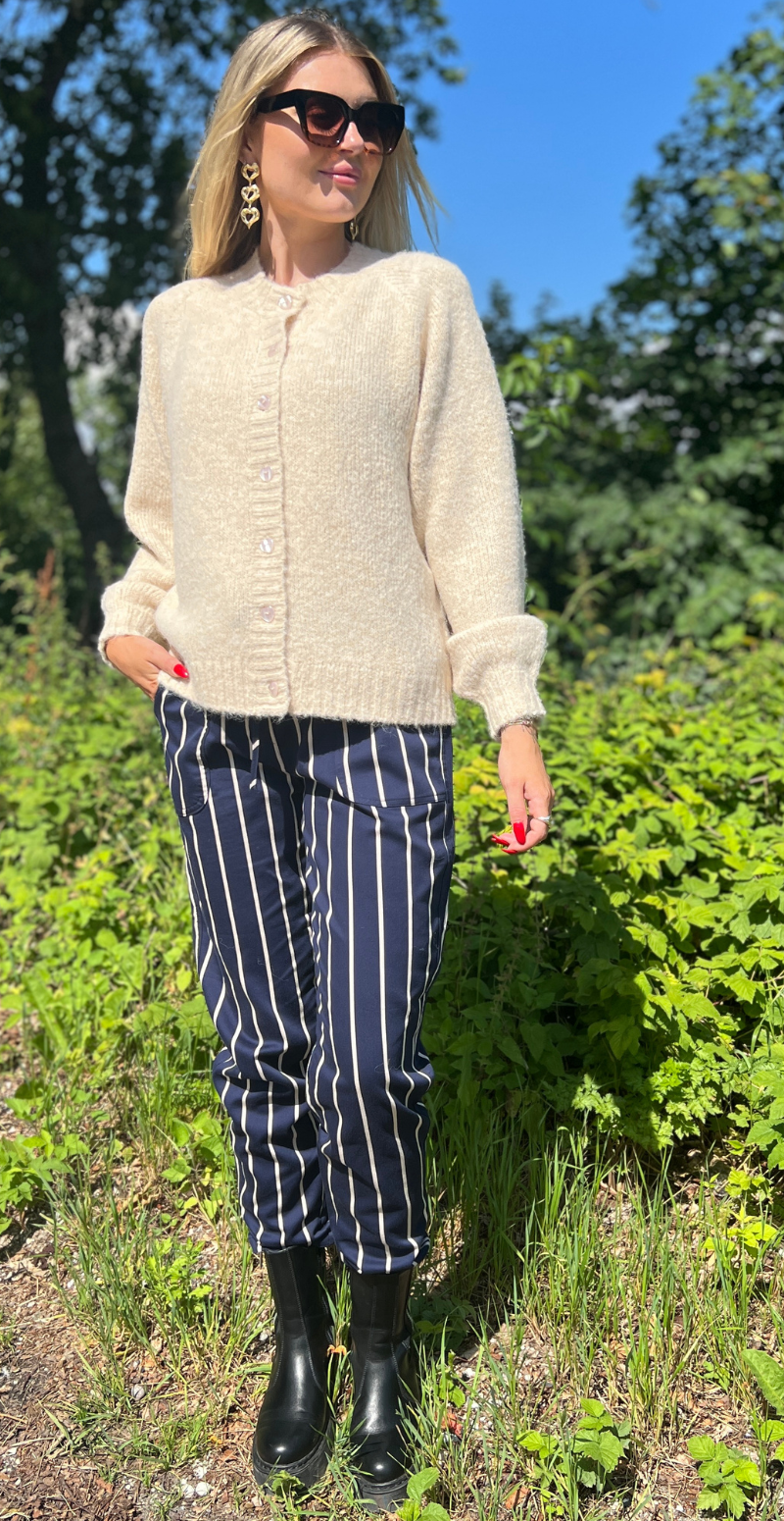 Kort strik cardigan moonbeam