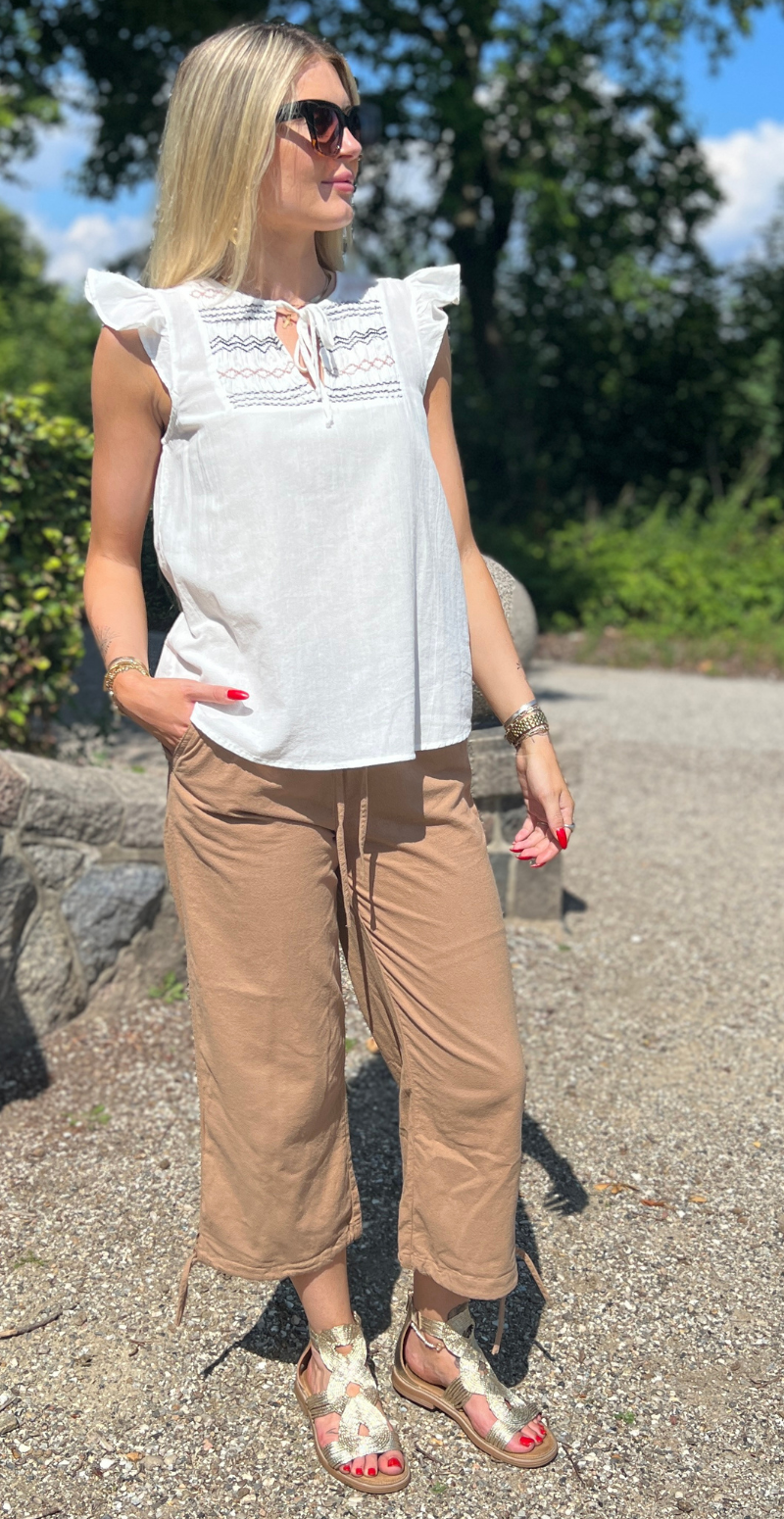 Sally capri bukser med bindebånd og snøre desert brown