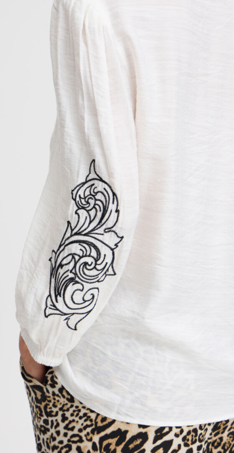 Damy bluse off white
