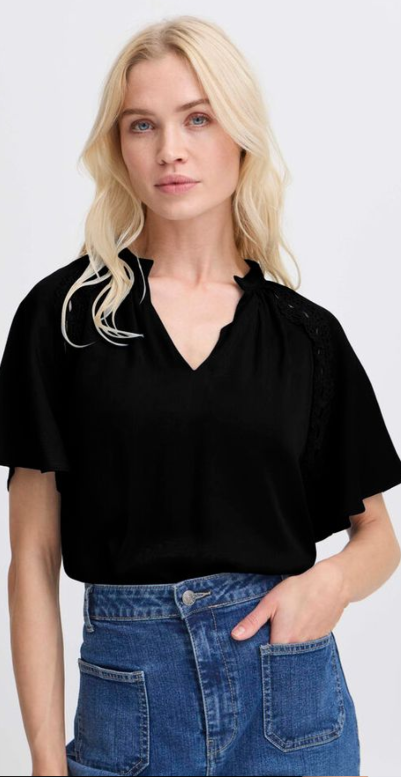 Hacca bluse black