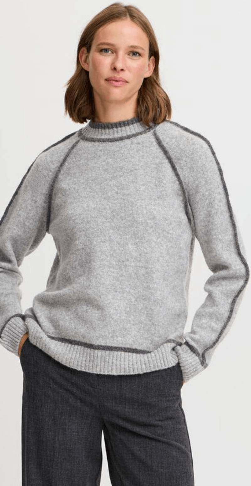 Ninna strik med turtleneck grå