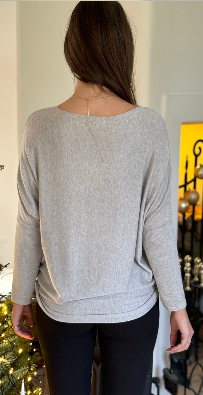 Madelene strikbluse med paillet stjerne beige Likelondon