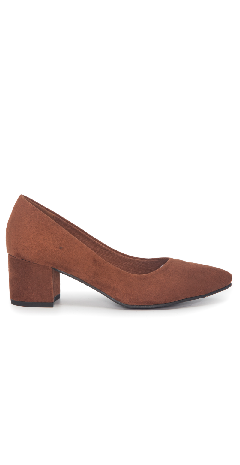 Pumps i imiteret ruskind cognac