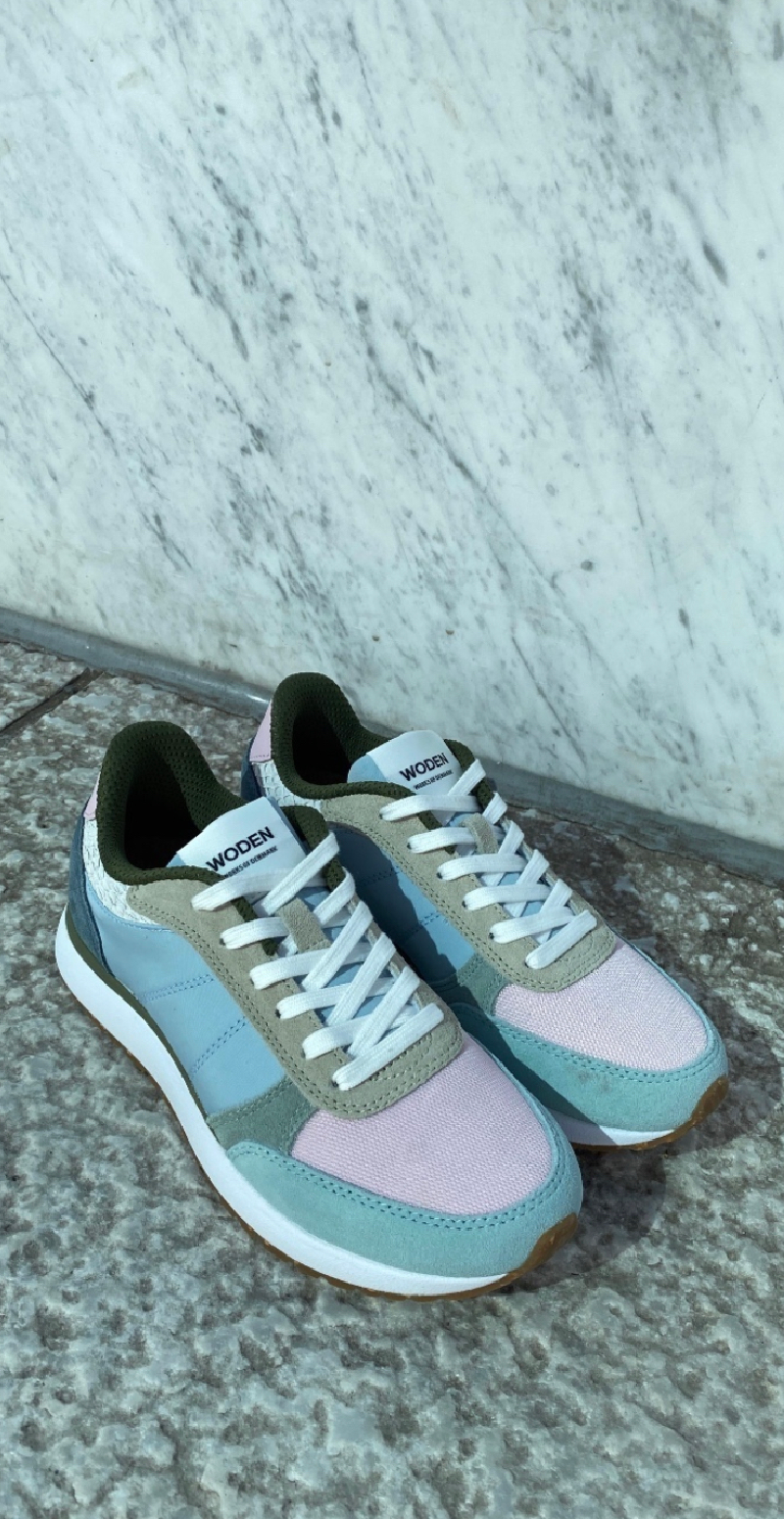 Ronja sneakers med ice blue