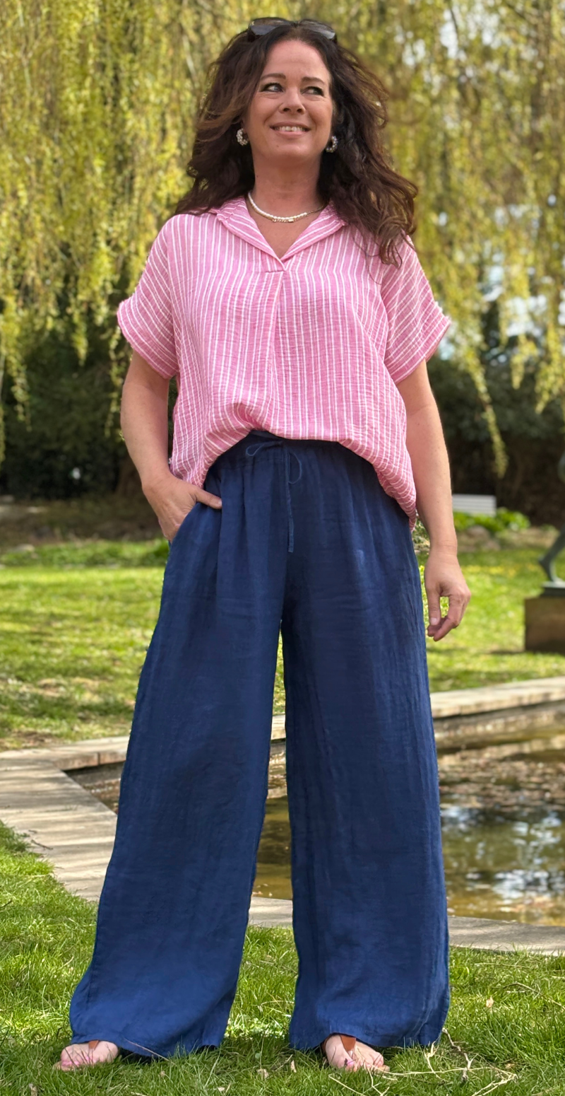 Serine bluse med striber og skjortekrave pink LikeLondon
