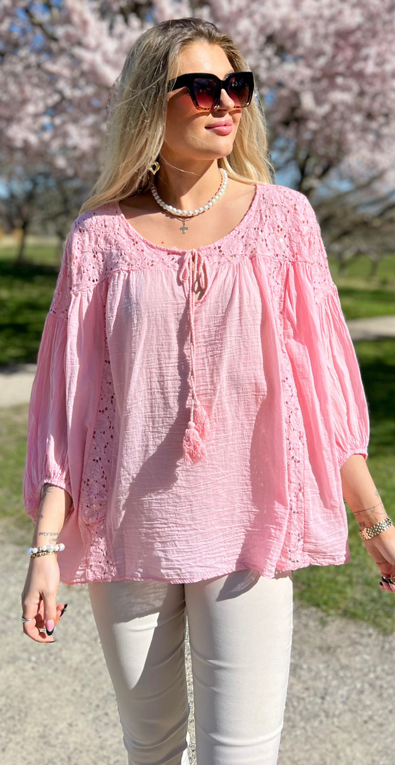 Macha bluse med blonde- og pailletmønster rosa LikeLondon