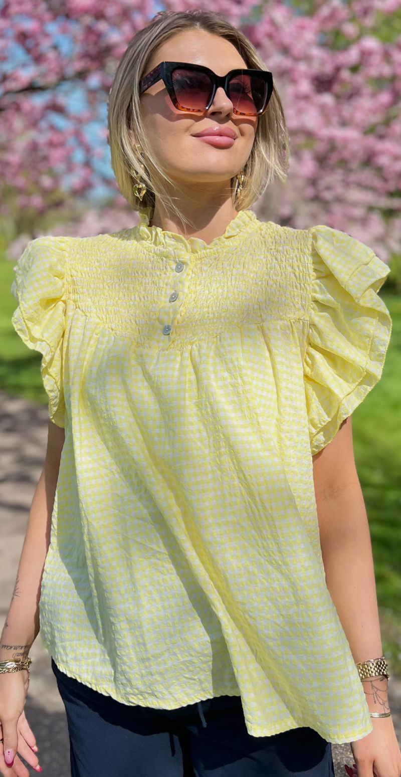 Gypsy ternet bluse med smock og flæseærmer gul LikeLondon