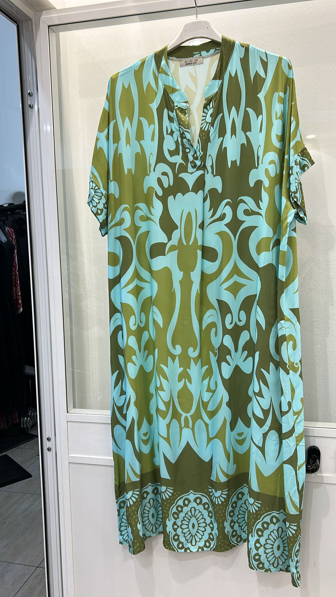 Forudbestil uge 15 Melia kjole med mønster turkis LikeLondon