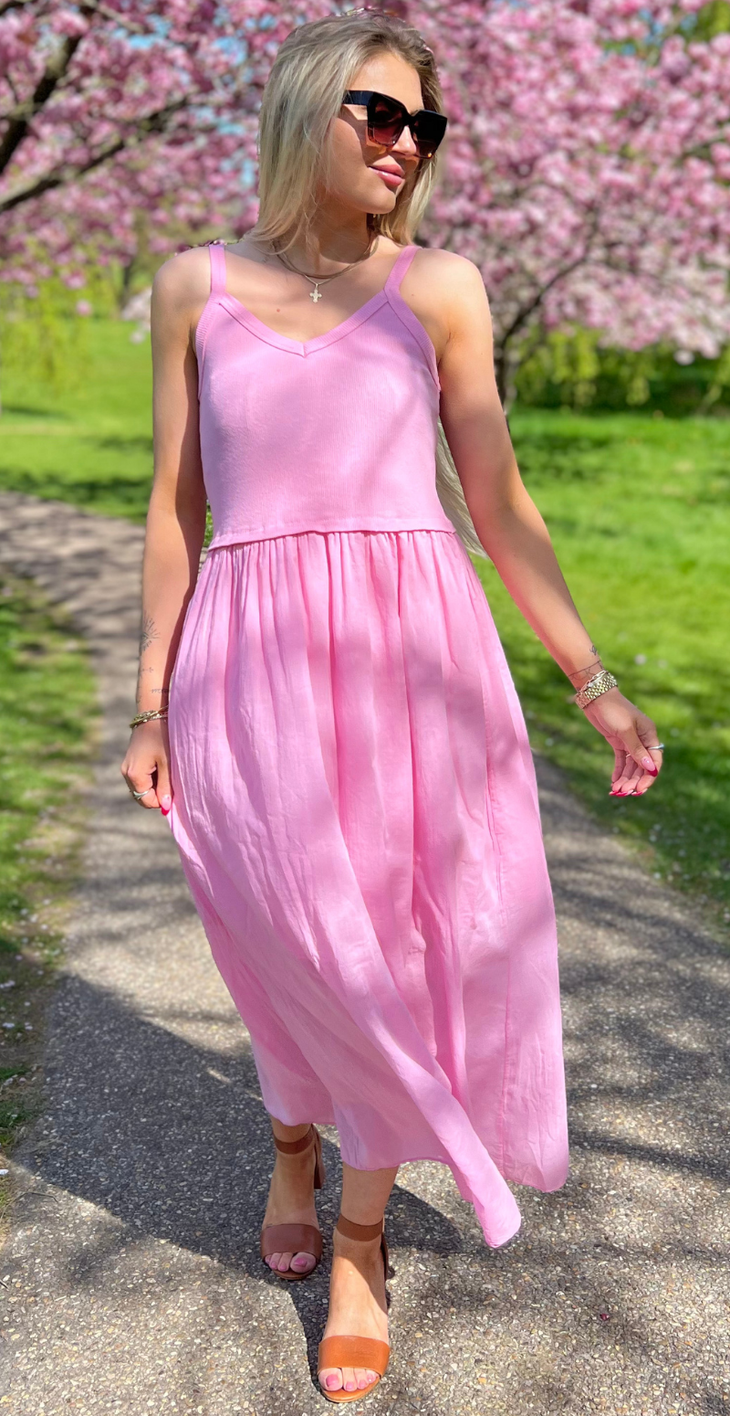 Kajsa kjole med overdel i rib pink LikeLondon