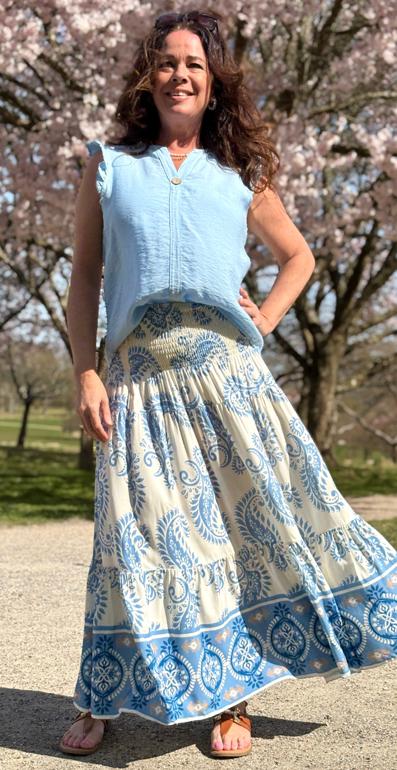 Jackie nederdel med paisley print lysblå LikeLondon