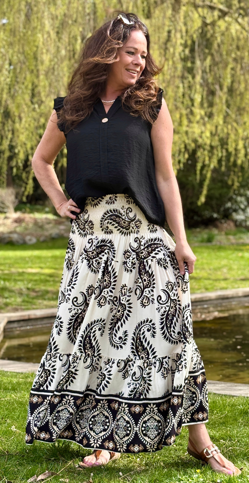 Jackie nederdel med paisley print sort LikeLondon