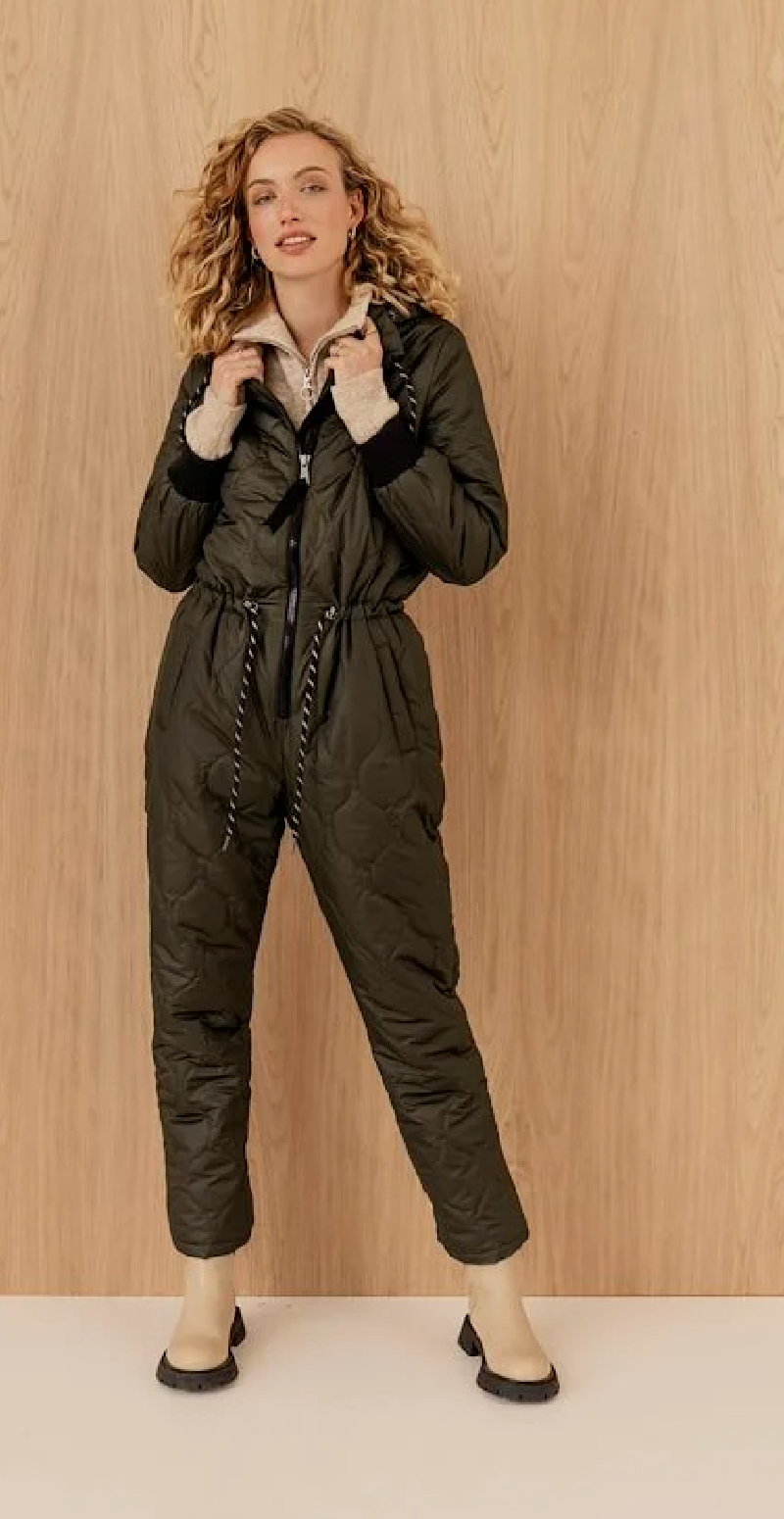 Vatteret jumpsuit rosin