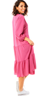 Kjole med peplum og v-hals pink Likelondon