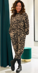 Bluse med zebra mønster silvermink