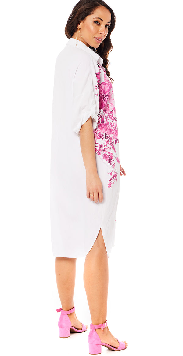 Gennemknappet kjole med blomstemotiv hvid Likelondon
