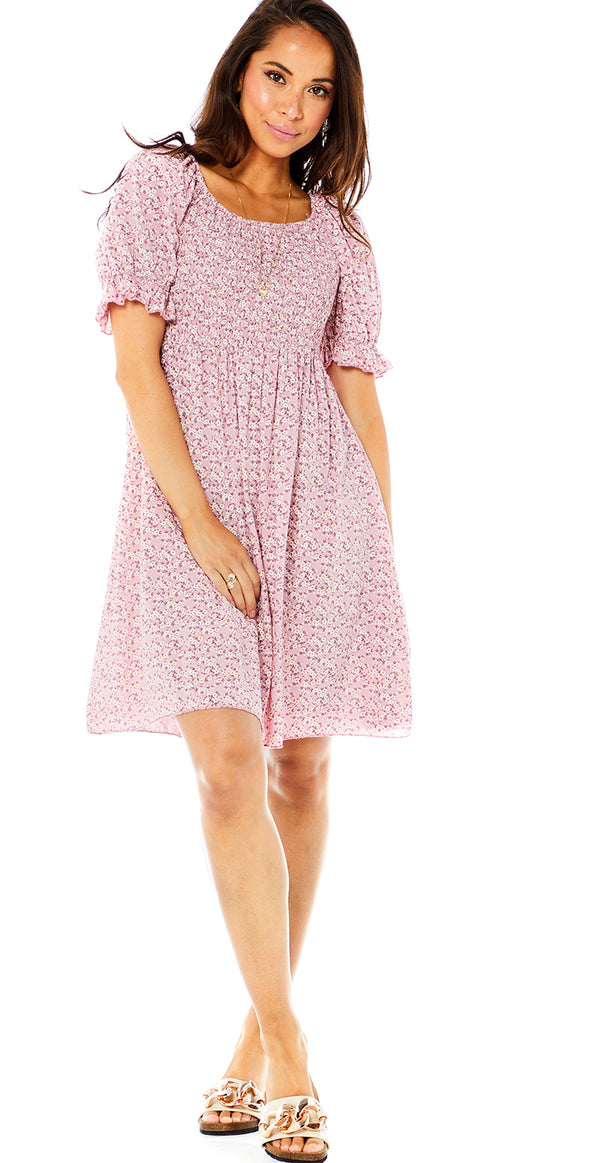 Vigga kort kjole med små blomster og elastik ærmer rosa Likelondon
