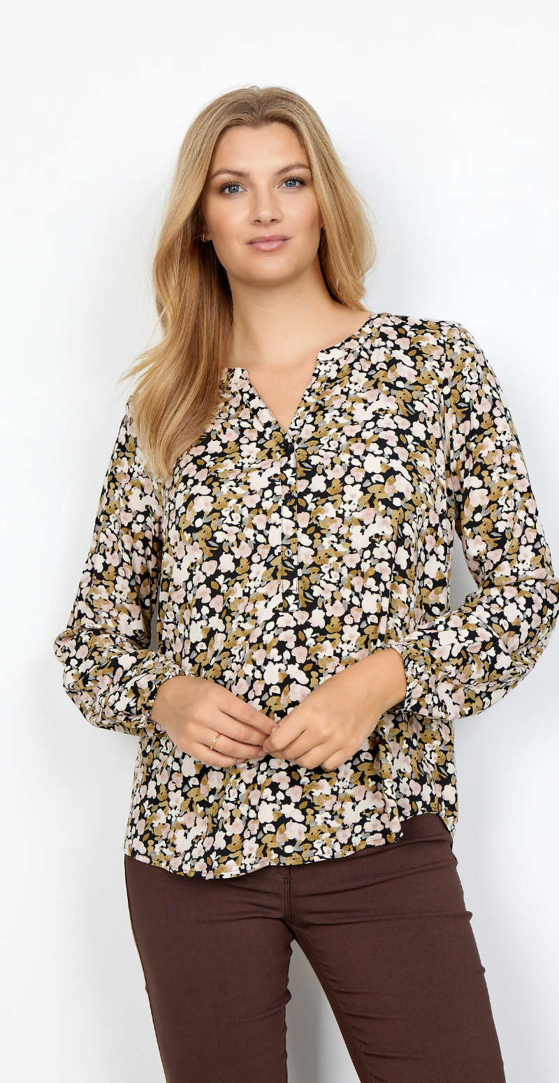 Bluse med blomsterprint rosa