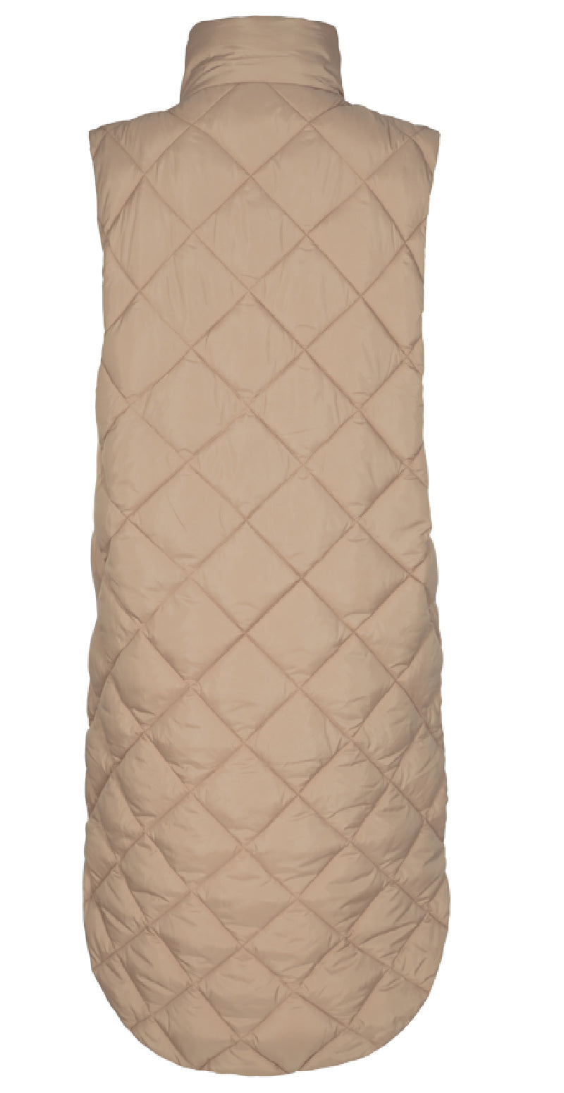 Sand lang quiltet vest