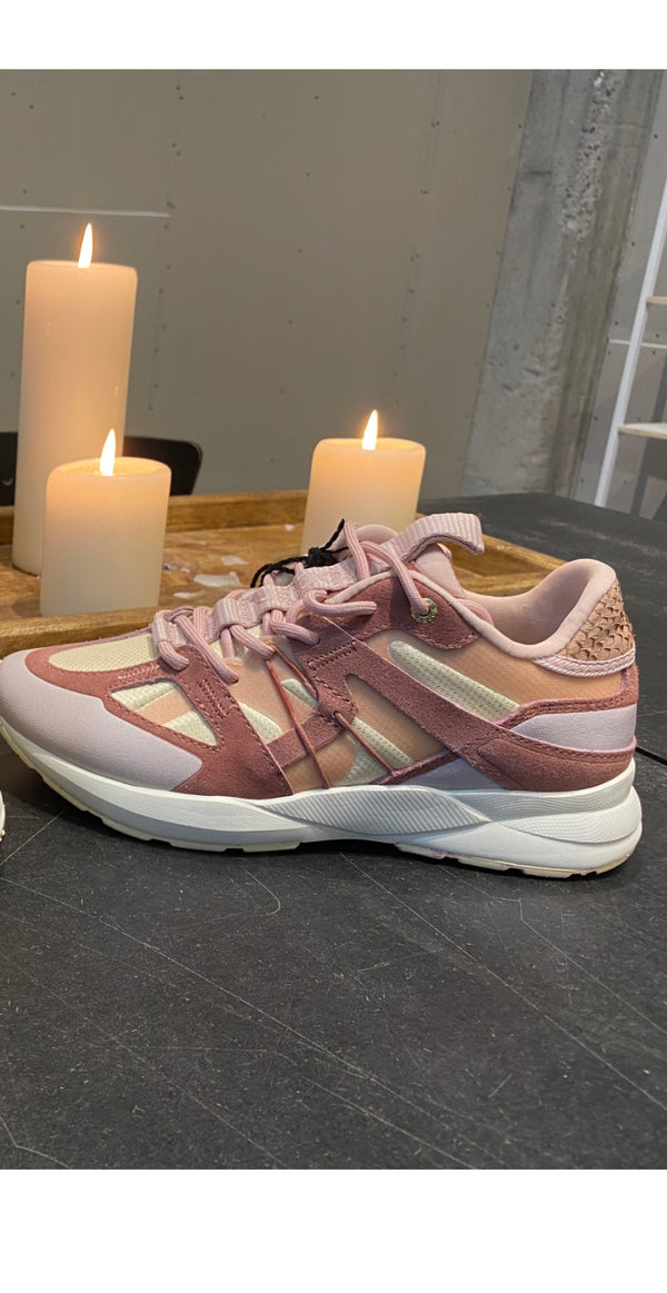 Sneakers med detaljer rosa