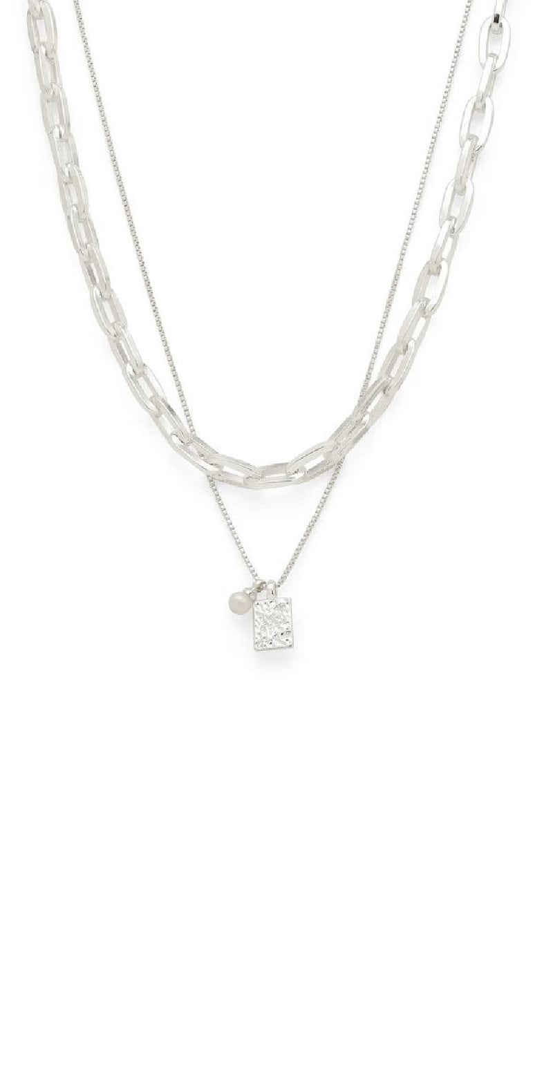 Rå halskæde og spinkel halskæde i sølv