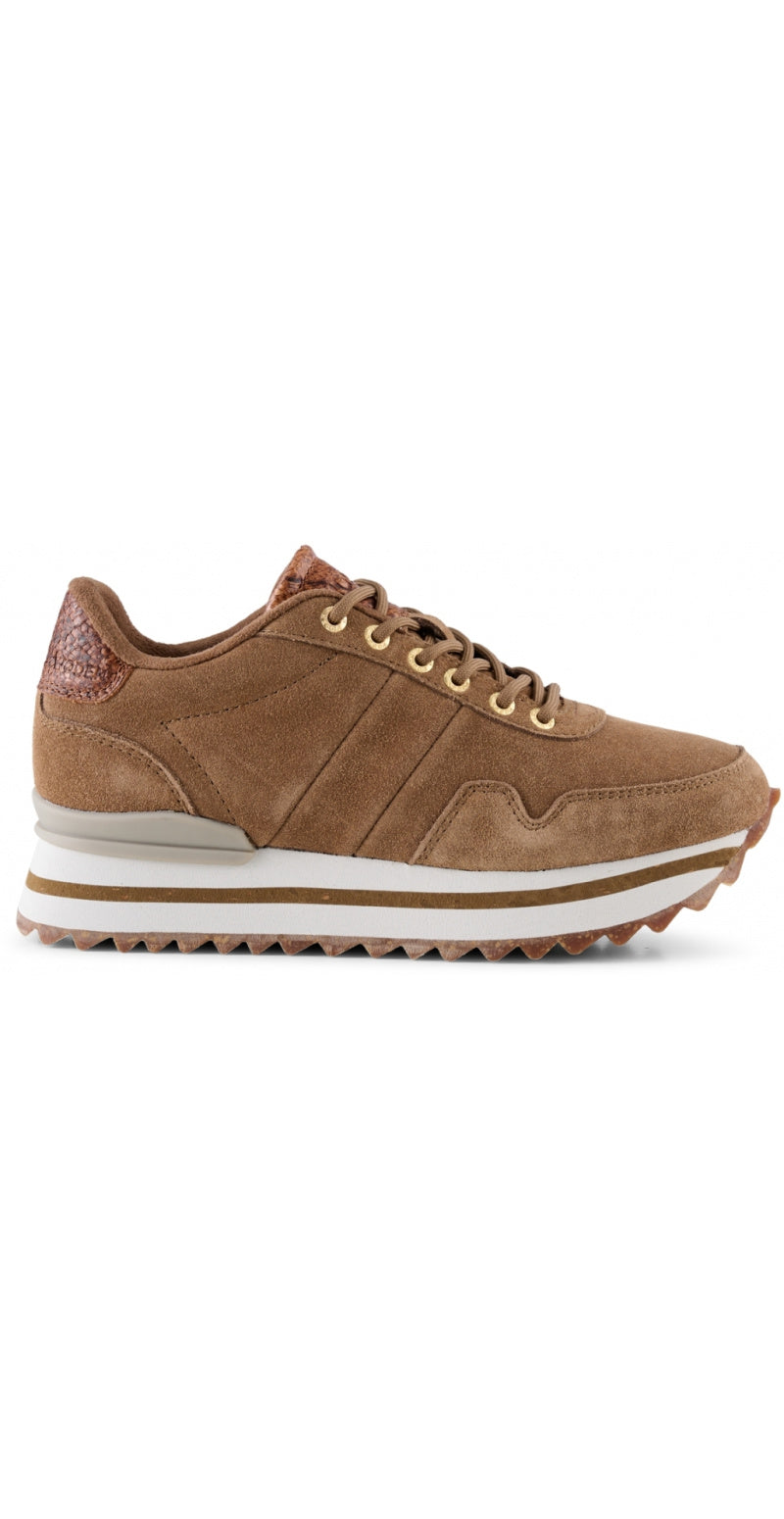 Plateau sneakers i ruskind latte