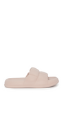 Slip in sandal med quilt beige