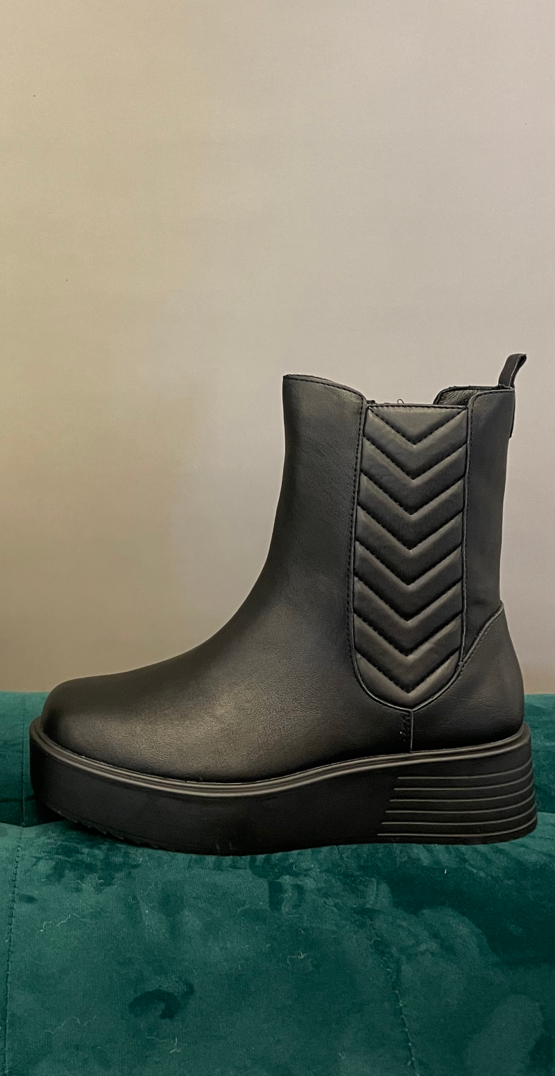 Støvle med detalje sort